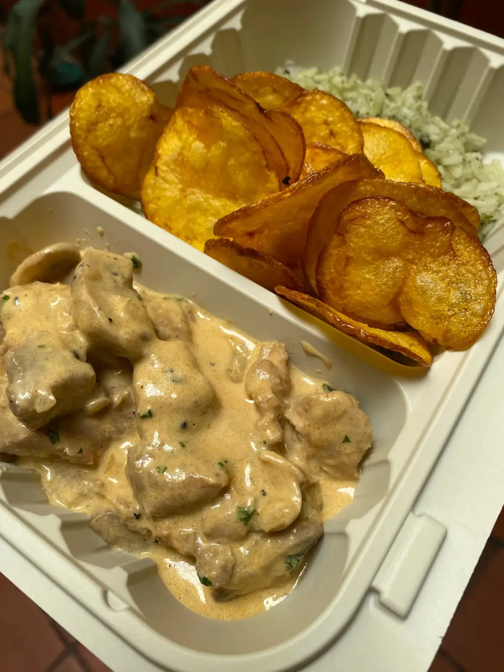 Lomo de Cerdo en salsa Stroganoff